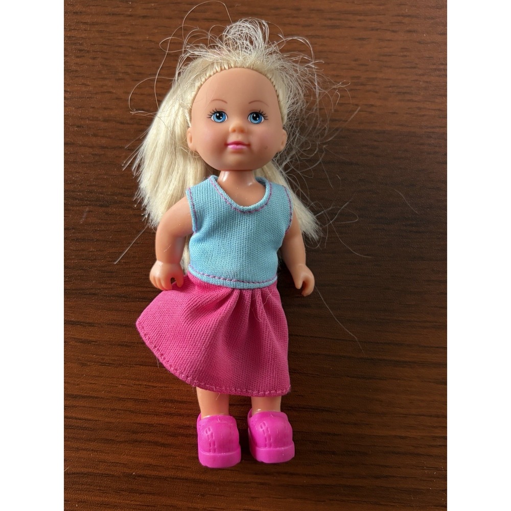 Vintage Simba Blonde Baby Posable Doll 4.5" Little Sister Figure